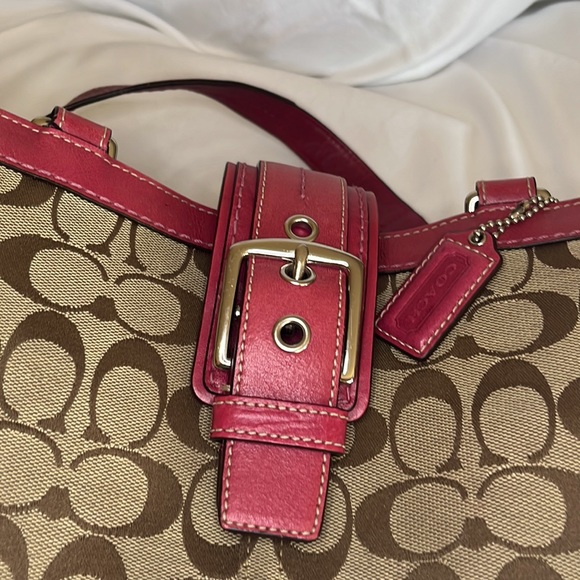 💥Authentic Coach handbag - Picture 2 of 12